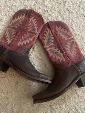 Old West Brown and Burgundy Western Heeled Boots with Blue & Gold Stitching